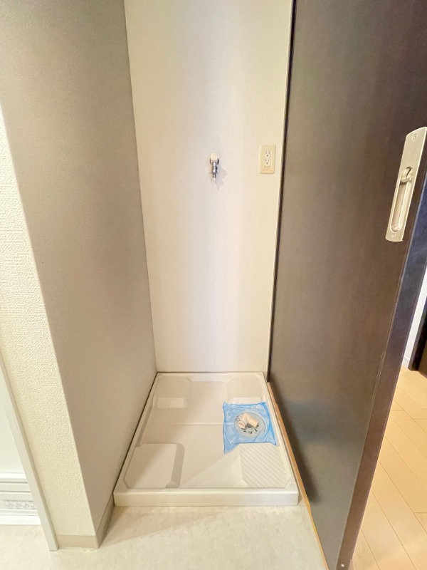 レジディア東松戸6階 洗濯機置場