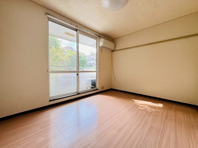 スクエア葉山2階 部屋その他