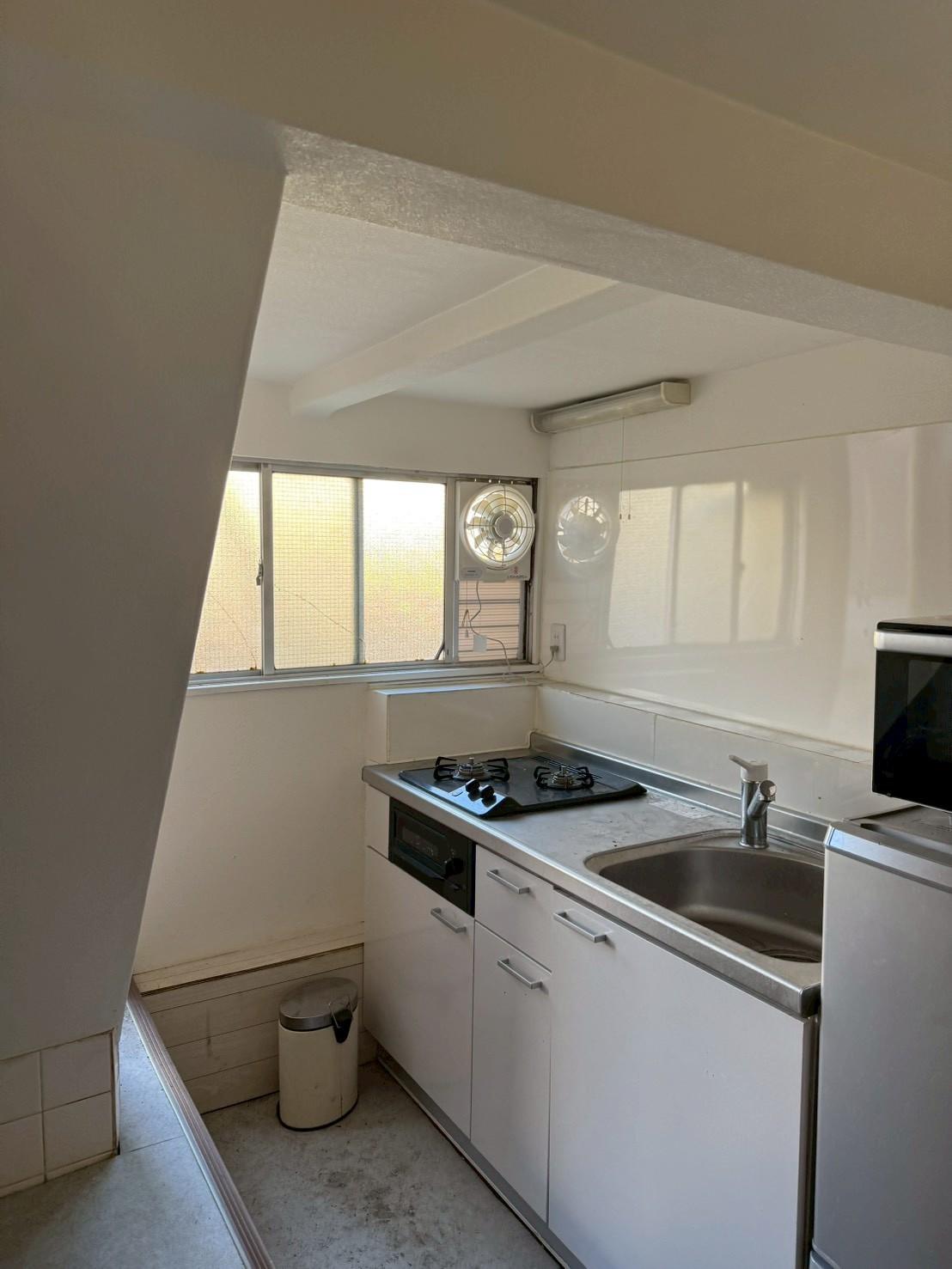 新穎マンション2F号室 キッチンスペースです♪