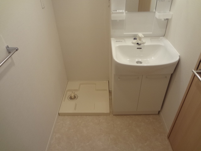 チェスナット鷺宮 防水板