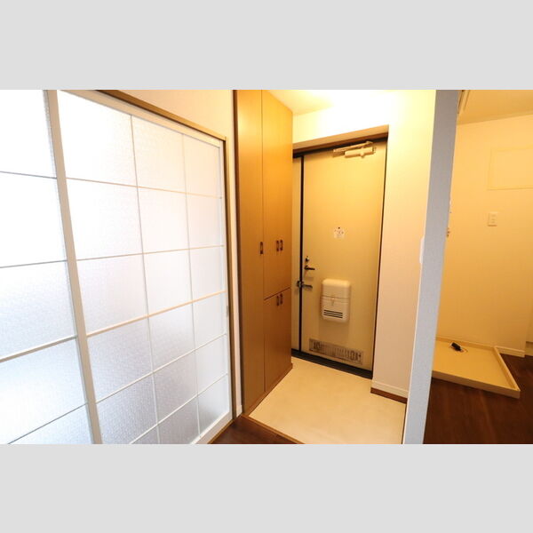 ファーストターフ鎌取　C305号室 玄関