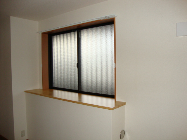 サンライズ 洋室