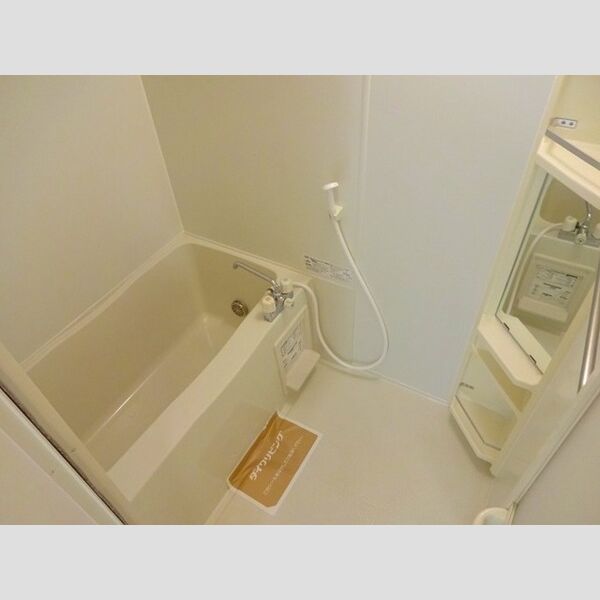 ガーデンコート　C 浴室