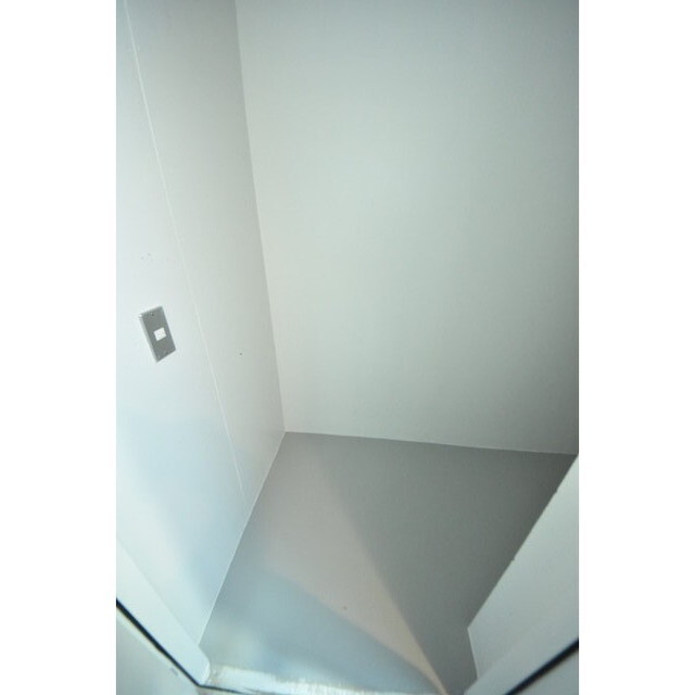 グランパセオ代々木上原B105号室 内観