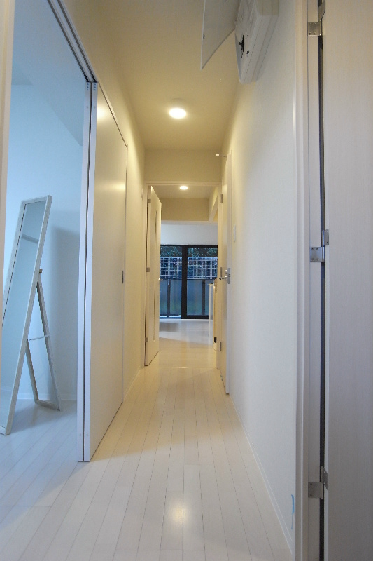 アビ・ルージュ 玄関