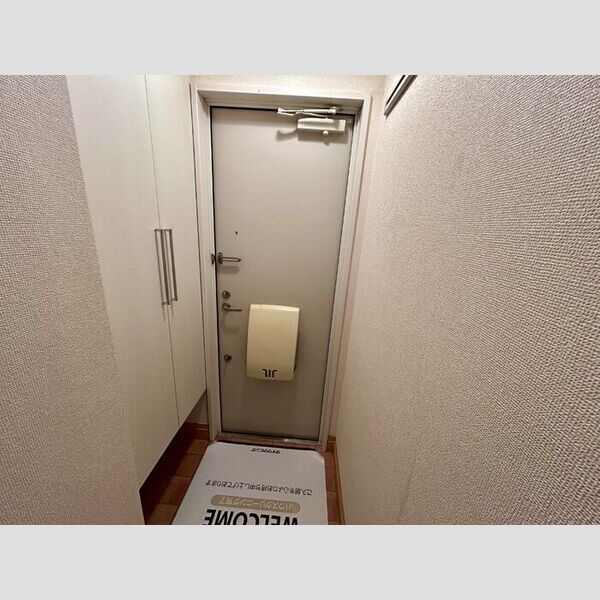 ソレーユ津田沼 玄関