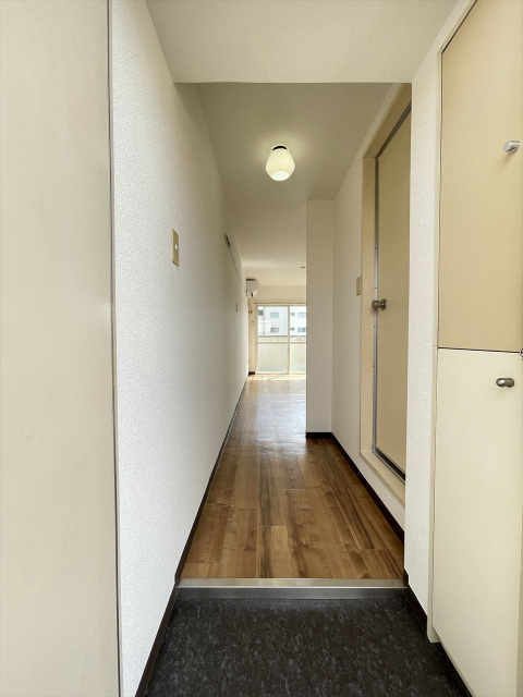 スカイコート下北沢504号室 玄関