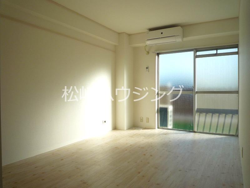 西落合苑 内観