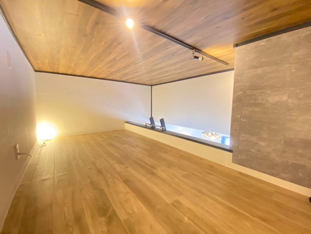 コーポ逆井 ロフトがあることで、居室をのびのび利用できます。