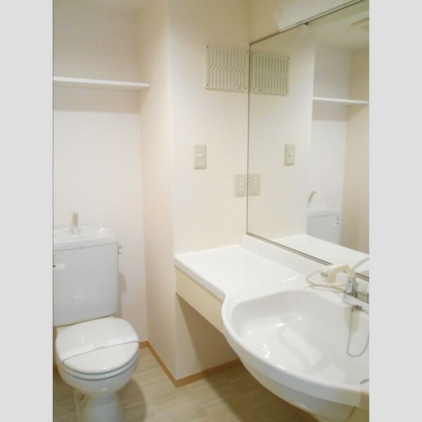 シャトードゥボヌール 洗髪洗面化粧台