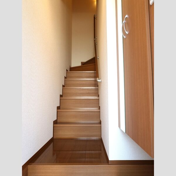 maison楓　Ⅱ202号室 玄関