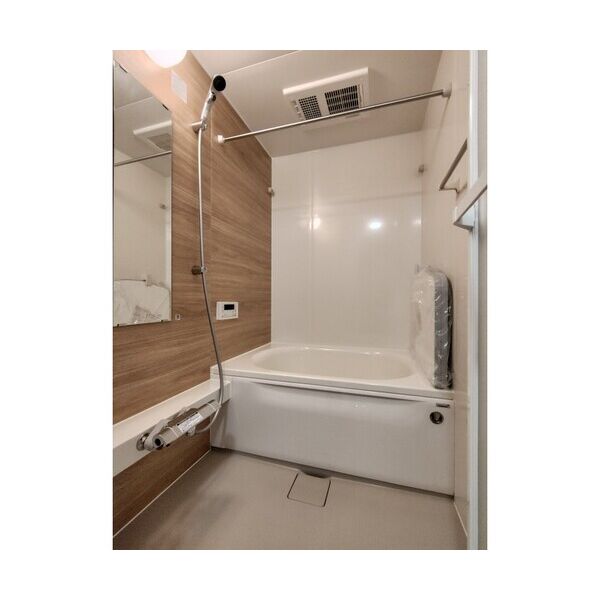 Forest　Maison　KOMAGOME　NORTH302号室 お風呂