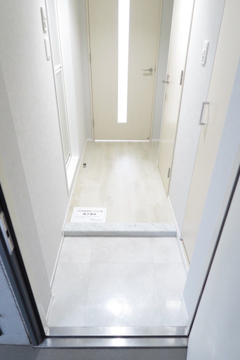 アーデン代々木上原2階 玄関