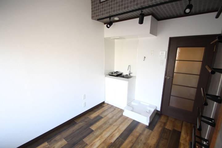 プラザ・ドゥ・クレイン1階 部屋その他