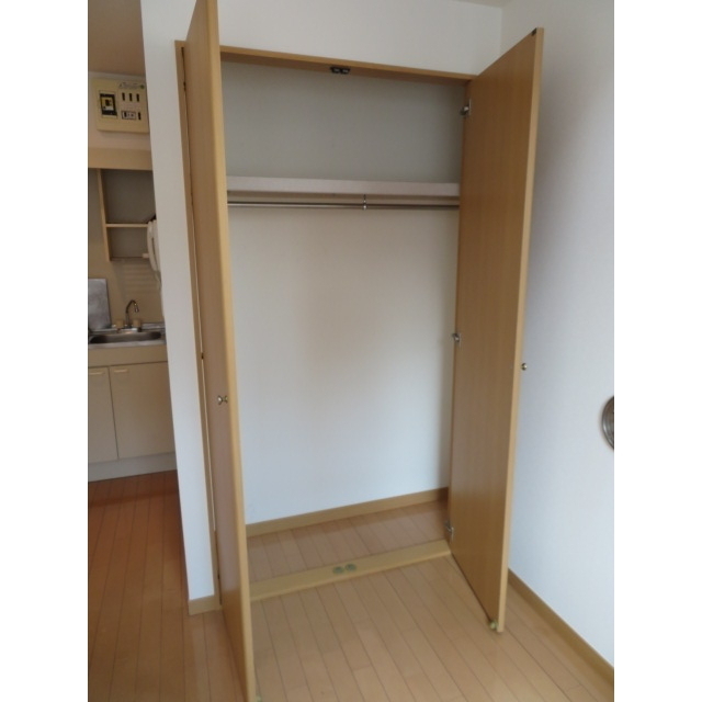 SEAハイツ2階 収納