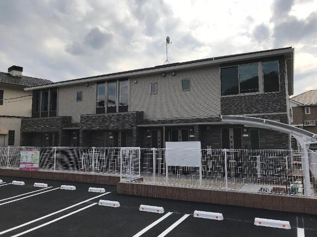 グレイシャス鎌倉 外観写真（昼）