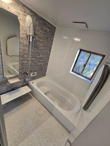 シェイクホーム5 TOTOほっからり床のユニットバス！