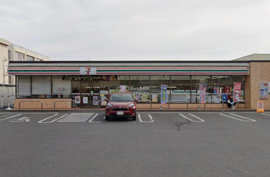 桜とひなたのガレージハウス 【コンビニエンスストア】セブンイレブン 東恋ケ窪2丁目店まで191ｍ