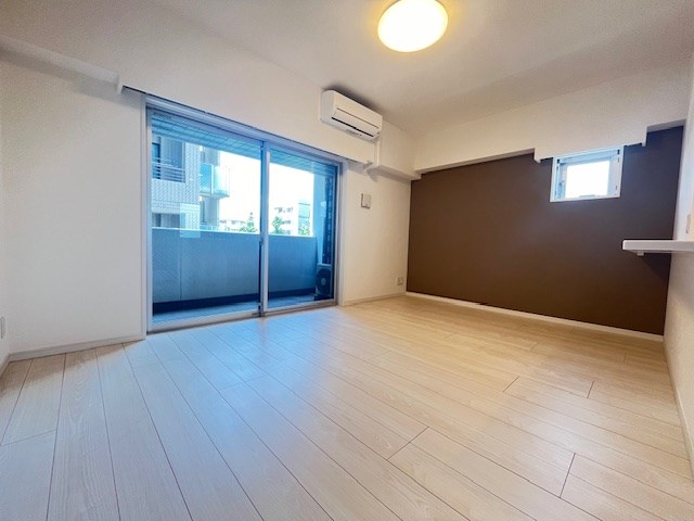 アジールコート新高円寺4階 リビング