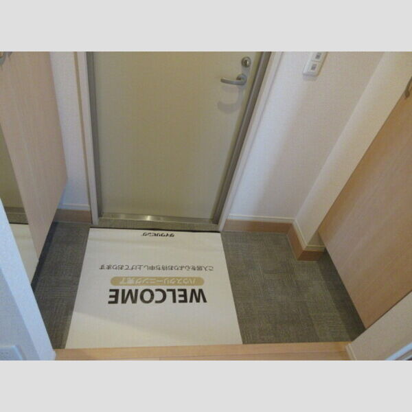 ヴィラ浜見山 玄関