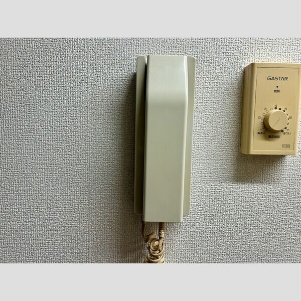 クレストガーデン津田沼105号室 インターホン