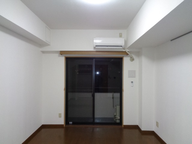 阿部松島マンション(K-127)4階 居室、リビング