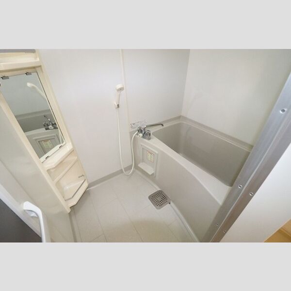 クレアーレ205号室 ユニットバス