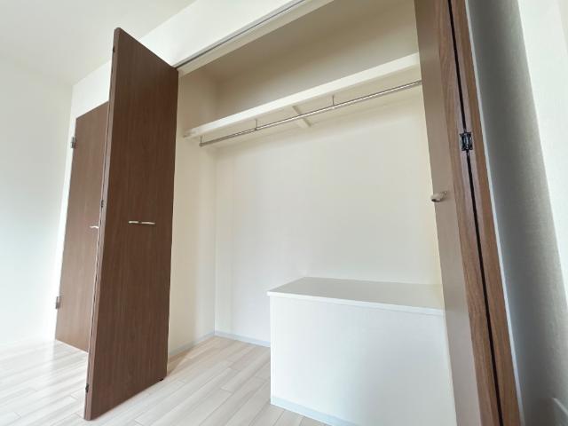 キャメロット八王子202号室 収納