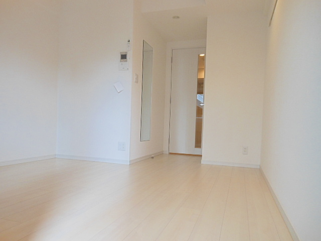 グランド・ガーラ桜木町駅前3階 居室