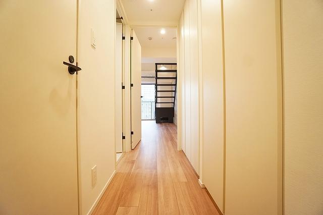 ALTERNA中野10階 玄関