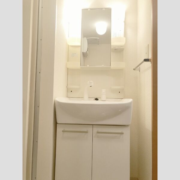 セント・ウィスタリア 洗髪洗面化粧台