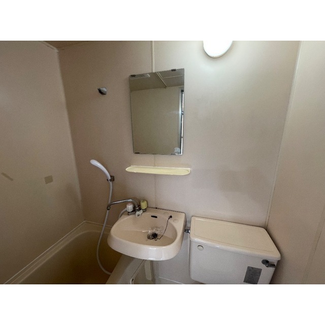 メゾンK&S202号室 内観