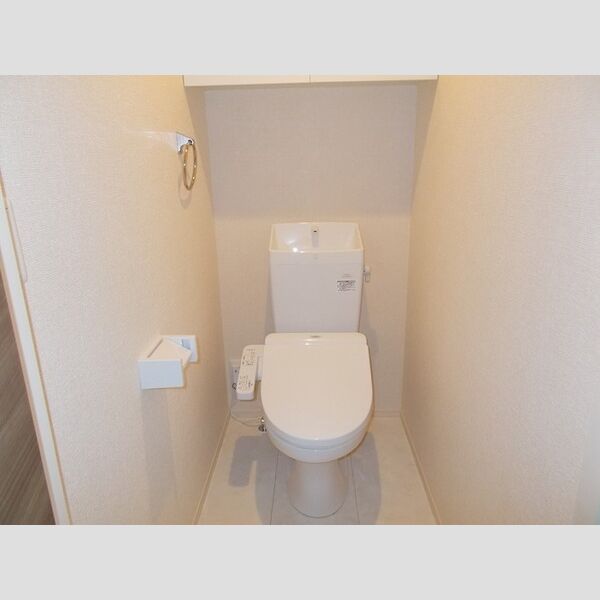 SIGNATURE 05 片倉レジデンス 温水洗浄暖房便座付トイレ