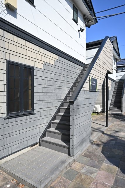 ＯＺ弐番街1階 エントランス