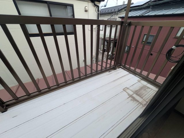 逆井戸建 バルコニー