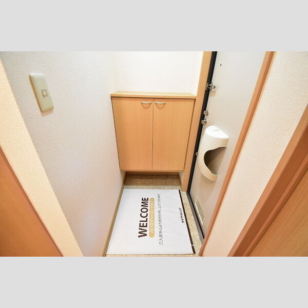 T・S・R 亜樹 玄関内