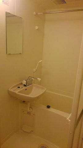 レオパレスＫＡＭＥＬＥＯ 内観