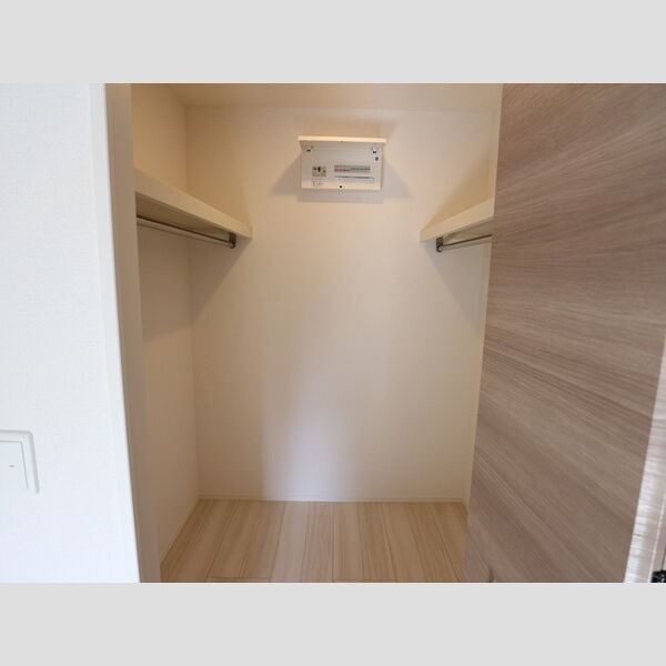 ボン マロン303号室 ウォークインクローゼット