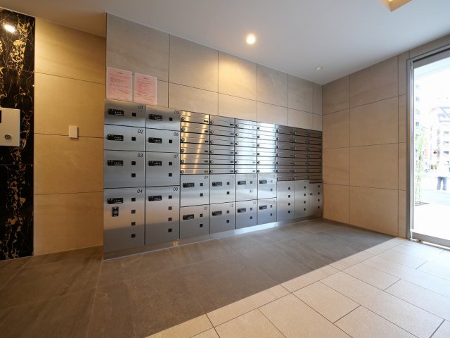 ハーモニーレジデンス新宿早稲田ザ・ガーデン8階 外観