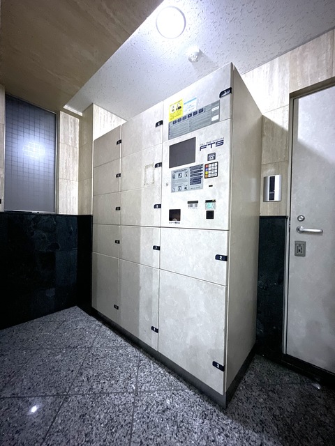 グランド・ガーラ麻布十番6階 宅配ボックス