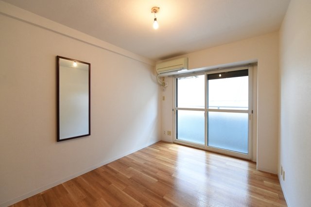 スカイコート下高井戸12階 同建物別部屋の参考画像