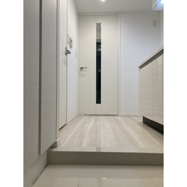 ロアール蒲田弐番館 玄関