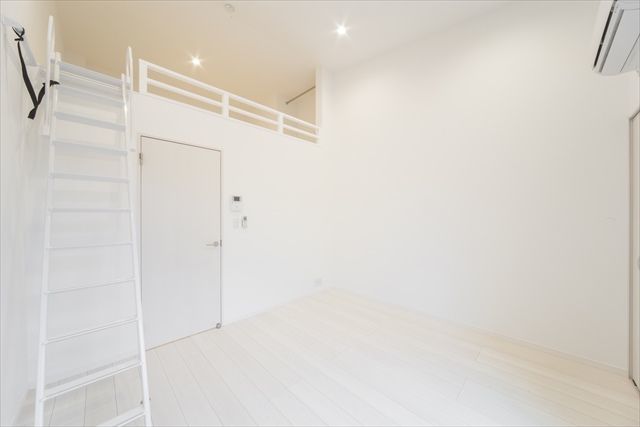 ｃｕｂｅ　ｉｎｏｈａｎａ リビング