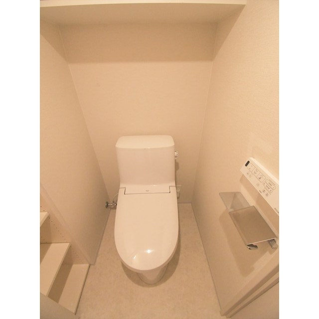 ラクレイス横濱関内0701号室 内観