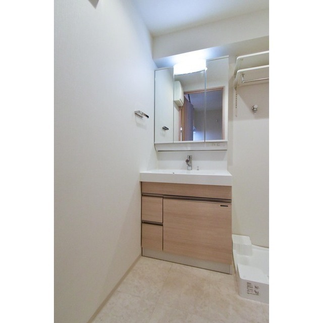 クオリタス秋葉原0502号室 同建物別部屋の参考画像