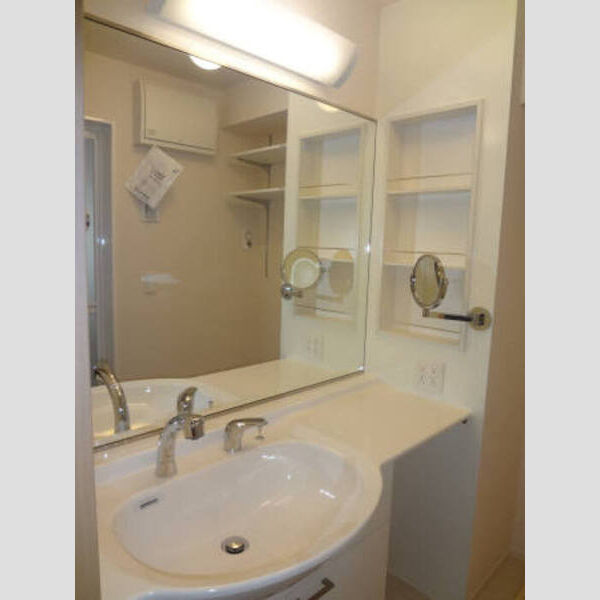 アリエッタ南町 202　洗面室