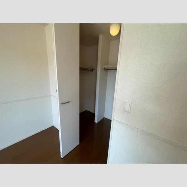 ピュアロータス　Ⅱ ウォークインクローゼット