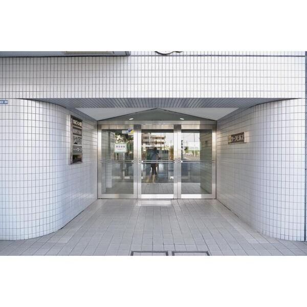 サークビルズ703号室 エントランス