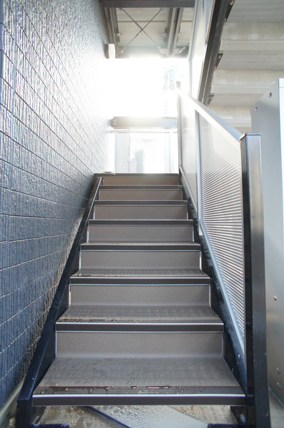 リブリ・リヴェール岩瀬 エントランス