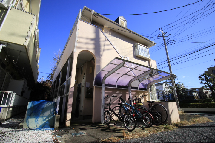 レジデンスＡ2階 部屋その他